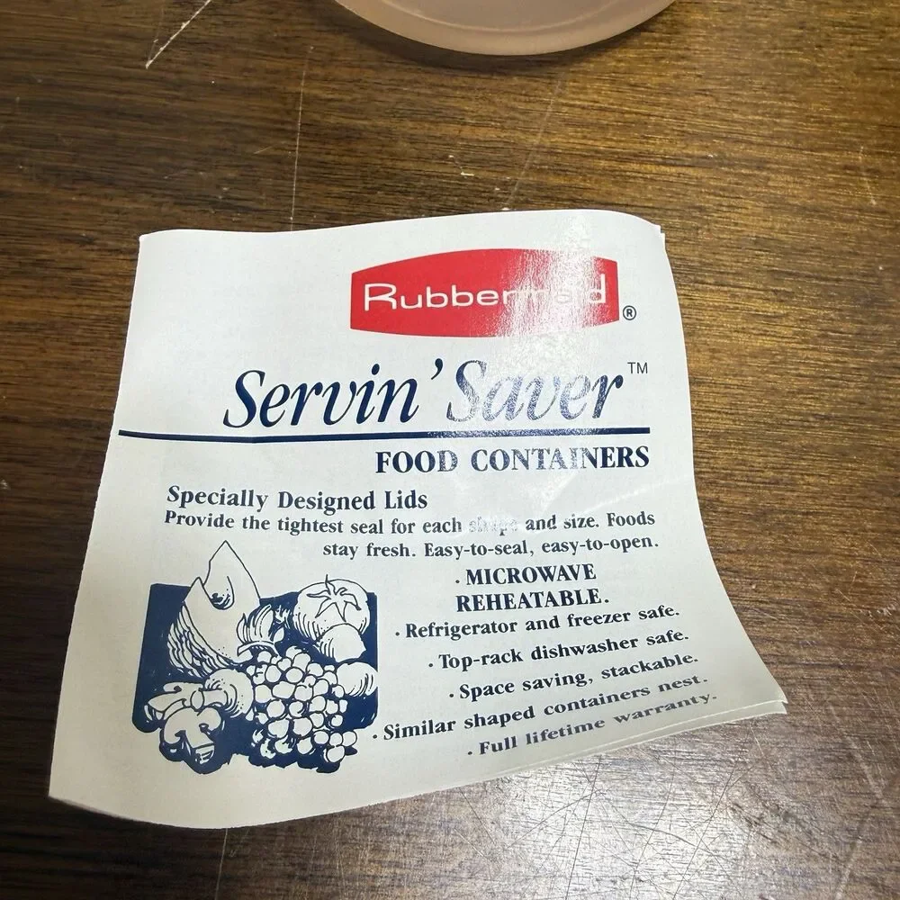 2 Vtg. Rubbermaid Servin Saver 1 Cup #6 Storage Container Almond Lids NOS 1991